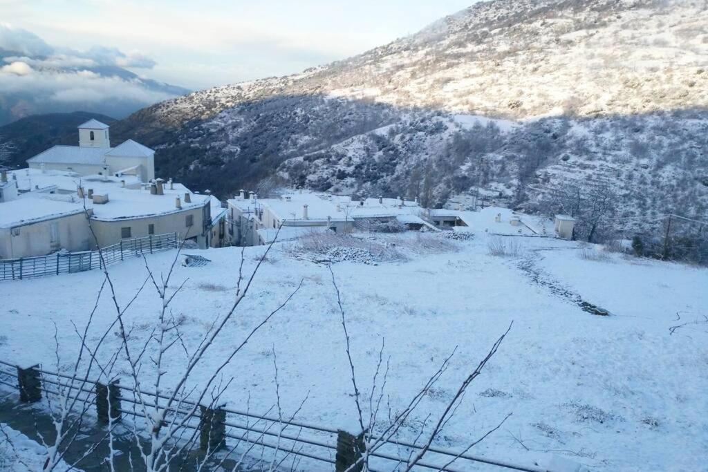 فيلا Casa Pedregosa Bubión المظهر الخارجي الصورة